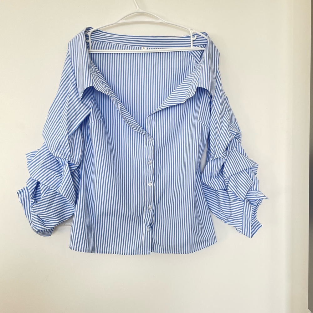 Chic & Sultry – Striped Off-the-Shoulder Button-Up Top